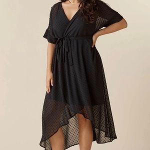 Vetta: The Convertible Polka Dot Dress